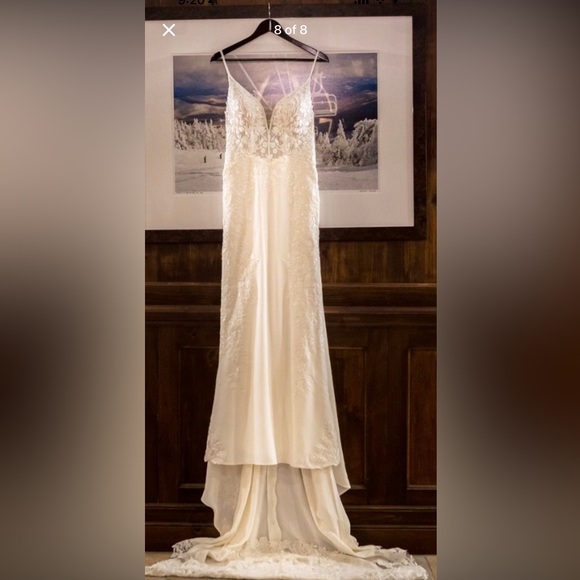 Essence of Australia Wedding Dress Size 10 - Bust: 34 Waist: 29 Hip: 38 - Picture 2 of 8